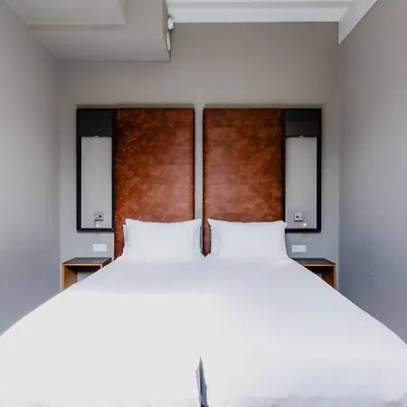 De Hallen Apartment *