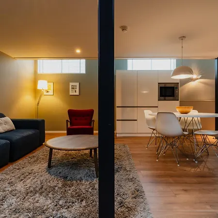 Apartment De Hallen *