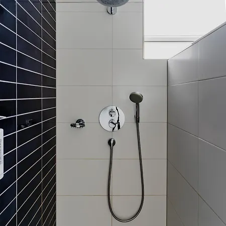 Apartment De Hallen *