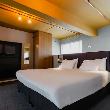 デ ハレン アパート