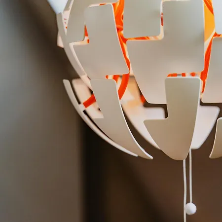 아파트먼트 드 할렌 *