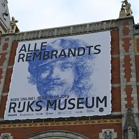 De Hallen